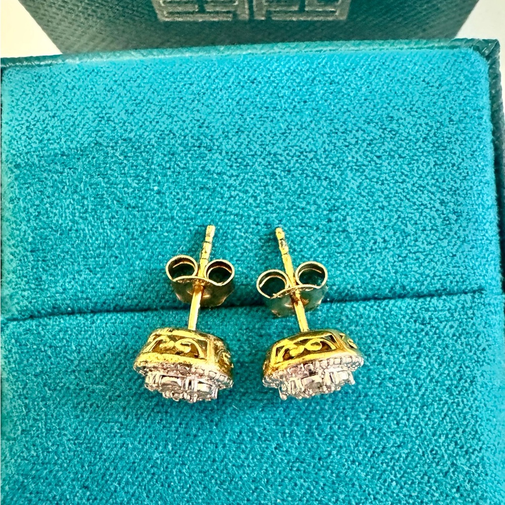 Authentic Effy Jewelry Two Tone Sterling silver & Gold Diamond Stud Earrings - Picture 7 of 8
